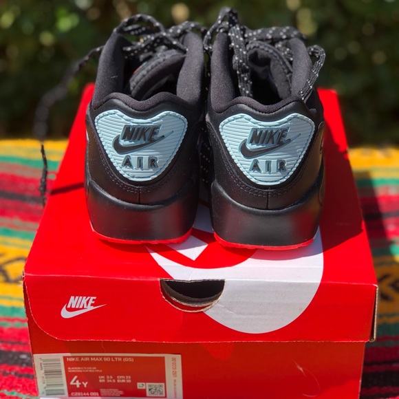 Brand New Nike Air Max 90 LTR (GS) - NEVER WORN - Kids’ 4Y - Picture 4 of 6